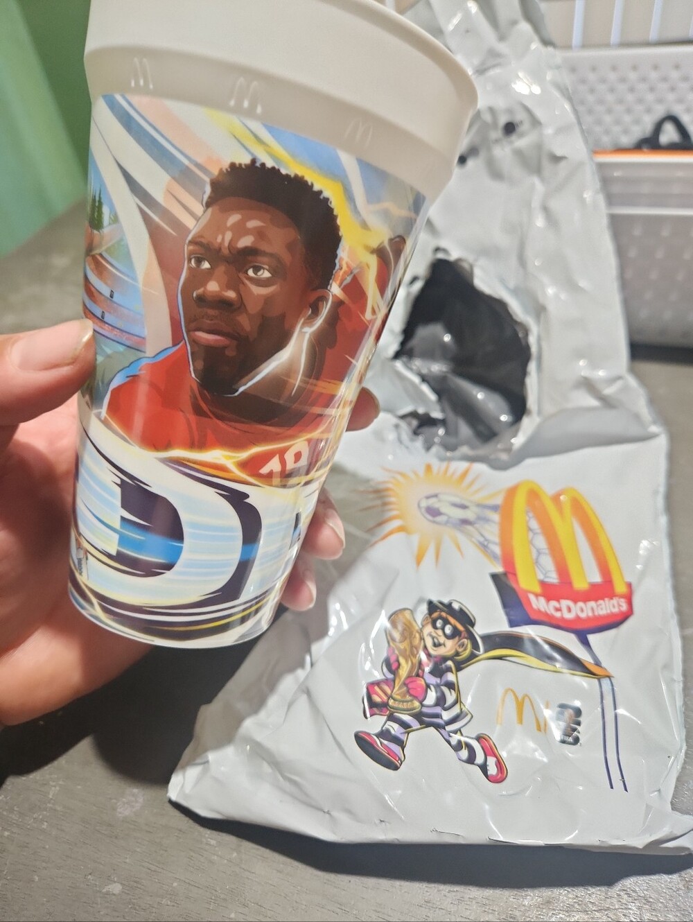 McDonald’s Fifa World Cup 2026 Collectible Cup : Davies